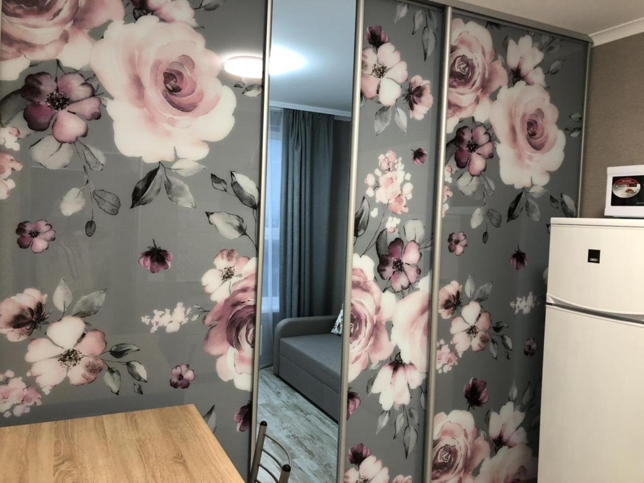 Квартира Парковые Озера Apartment Kiev Bagian luar foto